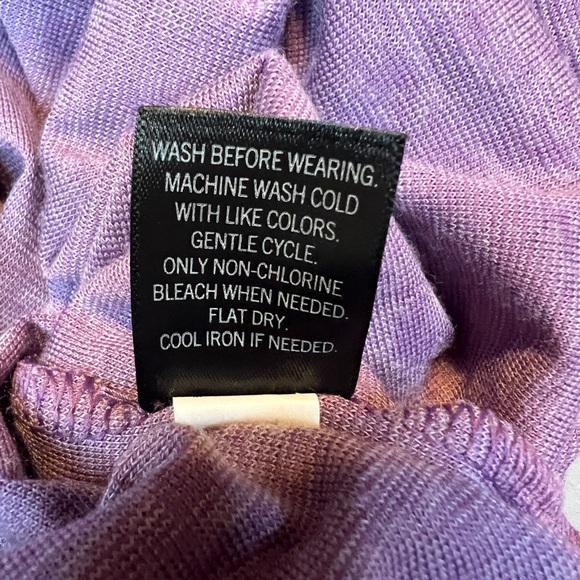 Simply Vera Vera Wang Purple Animal Print Top M - Picture 6 of 6